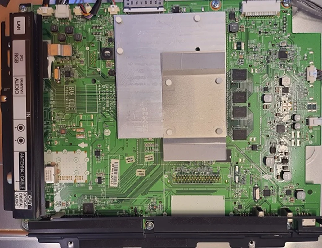 مین برد تلویزیون ال ای دی ال جی مدل 47lm96000